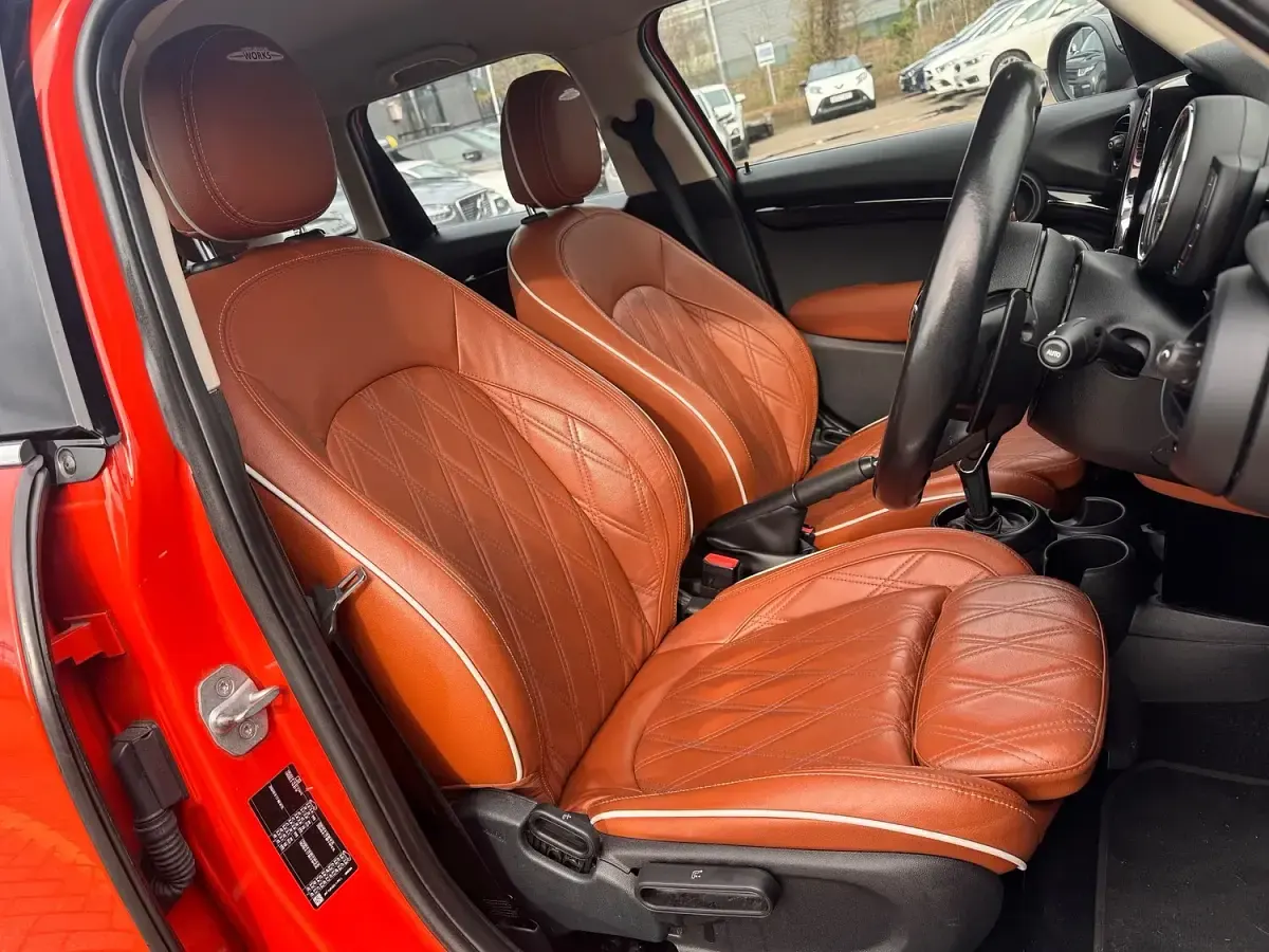 Used Mini Cooper S Hatch 192 HP (141 kW) 2018 Orange Hatchback