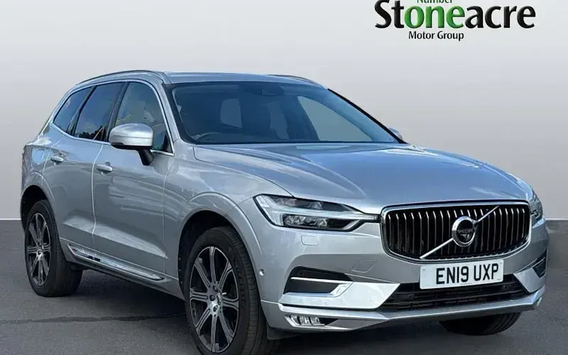 Used Volvo XC60 Inscription 250 HP (183 kW) 2019 SUV