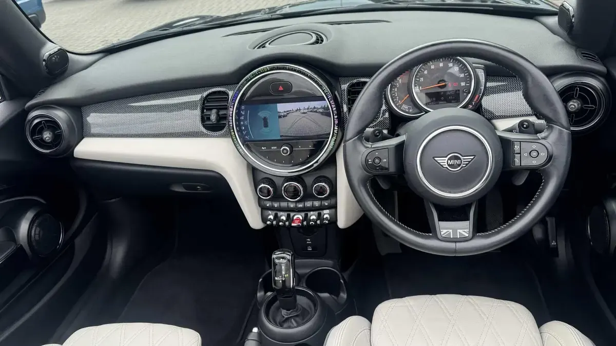 Used Mini Cooper S Cabriolet Exclusive 176 HP (129 kW) 2023 Black Cabriolet