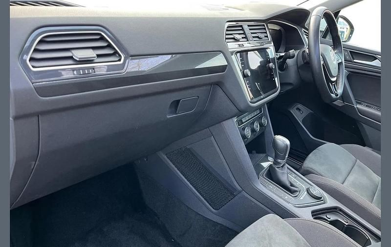 Used VW Tiguan Allspace SEL 147 HP (108 kW) 2019 White SUV