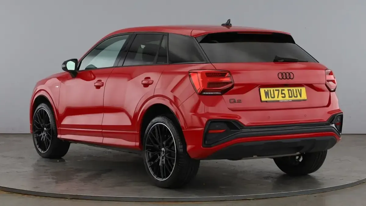 Used Audi Q2 Black Edition 147 HP (108 kW) 2025 Progressive red SUV