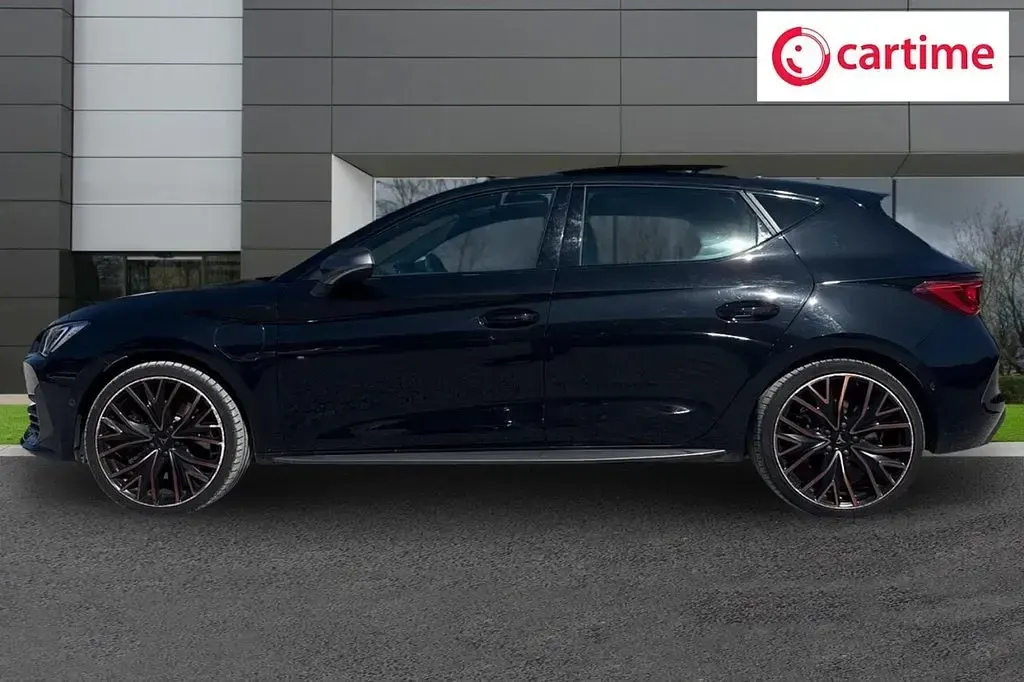 Used Cupra Leon VZ2 245 HP (180 kW) 2024 Black Hatchback