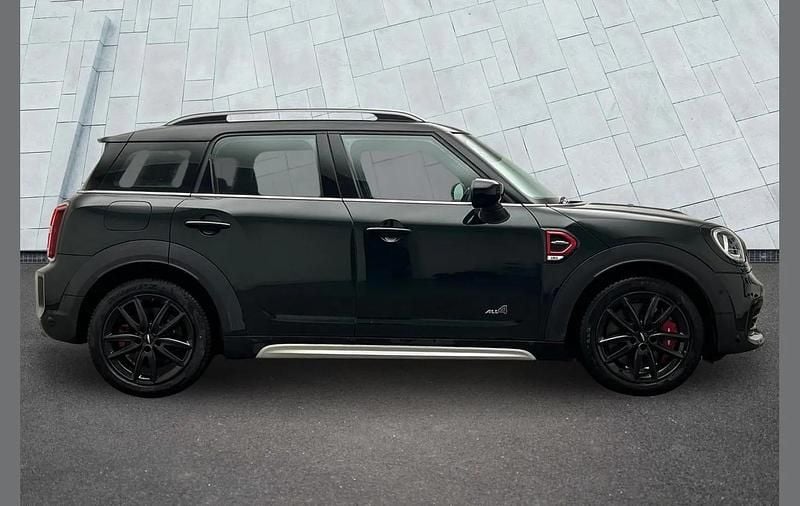 Used Mini John Cooper Works Countryman 301 HP (221 kW) 2022 Green SUV