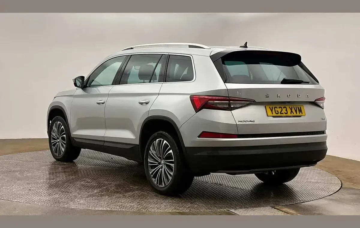 Used Skoda Kodiaq SE L Executive 150 HP (110 kW) 2023 Silver SUV
