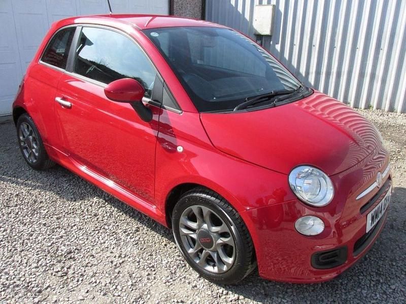 Red Used 2014 Fiat 500 S Hatchback | £4,290 (Fair price) - Image 1/4