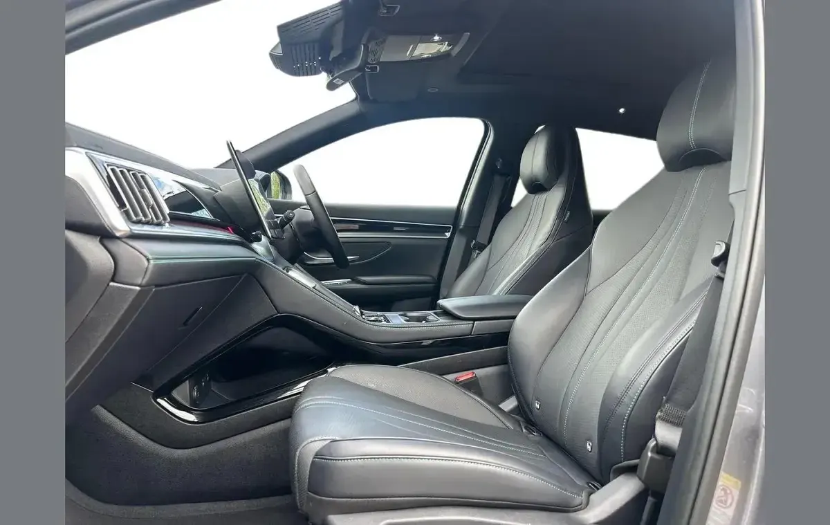 Used BYD Seal U Boost 218 HP (160 kW) 2025 Grey SUV