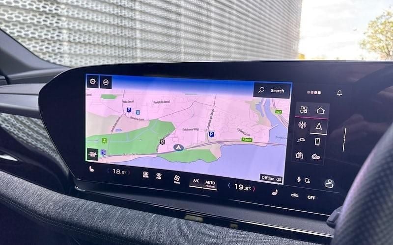 Begagnad Audi e-tron S-Line 284 kW (387 HK) 2025 SUV