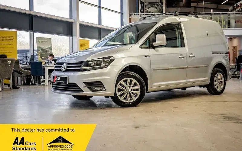 Used VW Caddy Highline 102 HP (75 kW) 2020 MPV