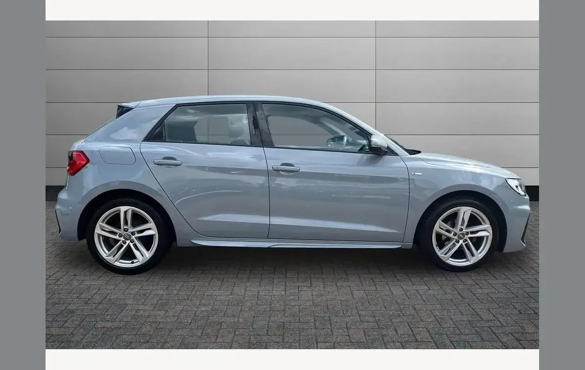 Used Audi A1 S-Line 94 HP (69 kW) 2020 Grey SUV