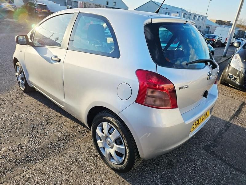 Used Toyota Yaris T2 2007 Silver Hatchback