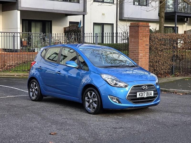 Blue Used 2017 Hyundai ix20 SE Hatchback | £7,499 (Good price) - Image 1/4