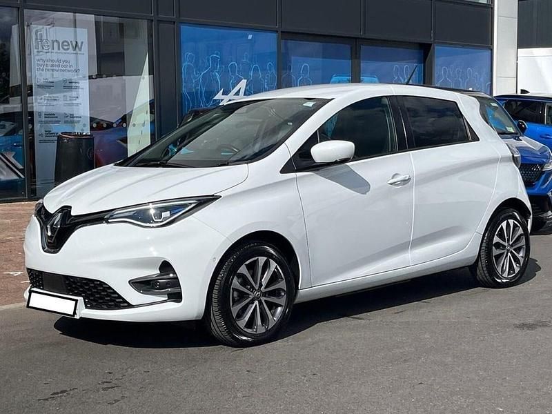 Used Renault Zoe GT 100 kW (136 HP) 2022 Solid  glacier white  Hatchback