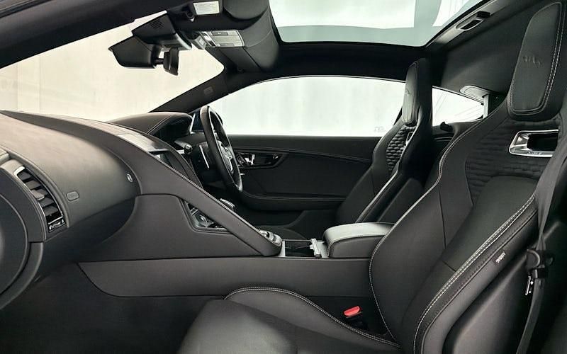 Usado Jaguar F-Type R-Dynamic 450 HP (330 kW) 2022 Coupé
