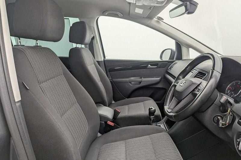 Used Seat Alhambra Ecomotive 150 HP (110 kW) 2018 Grey MPV