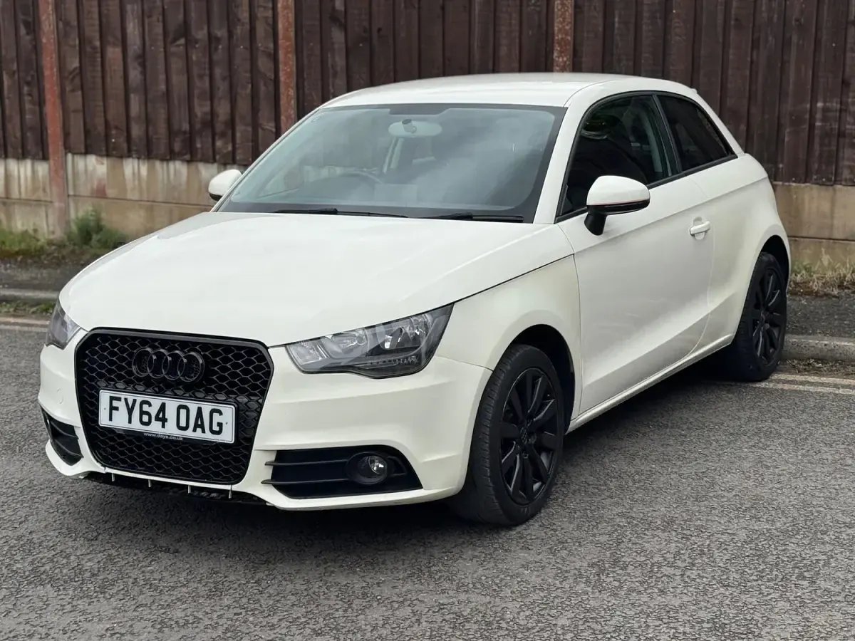 Used Audi A1 Sport 122 HP (89 kW) 2014 White Hatchback