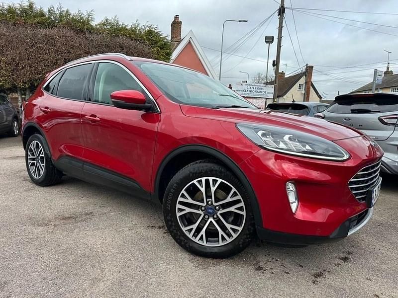 Used Ford Kuga Titanium 120 HP (88 kW) 2021 Red SUV