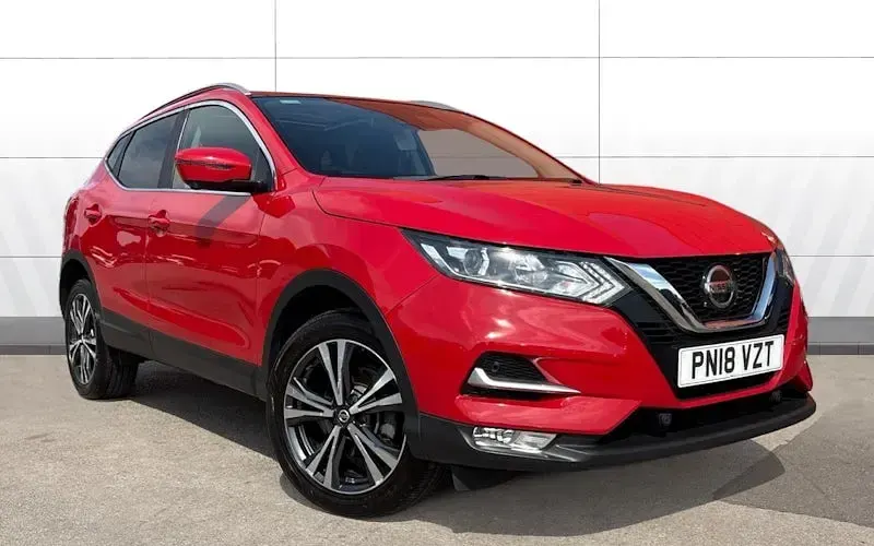 Used Nissan Qashqai N-Connecta 110 HP (80 kW) 2018 SUV
