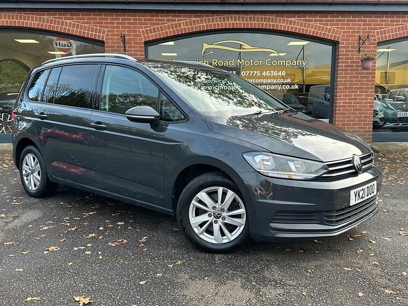 Used VW Touran Family 150 HP (110 kW) 2021 Grey MPV