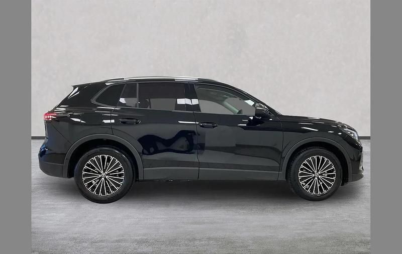 New VW Tiguan Match 128 HP (94 kW) 2026 Black SUV