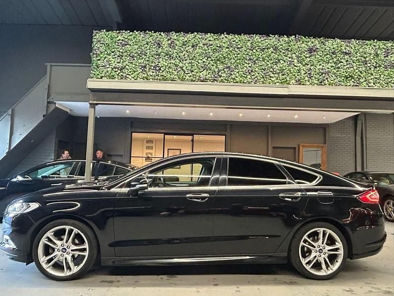 Used Ford Mondeo Titanium 2016 Black Hatchback