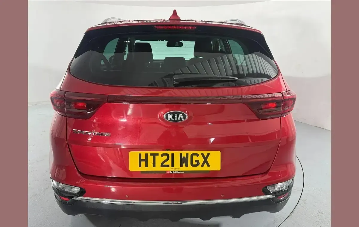 Used Kia Sportage 129 HP (94 kW) 2021 Red SUV