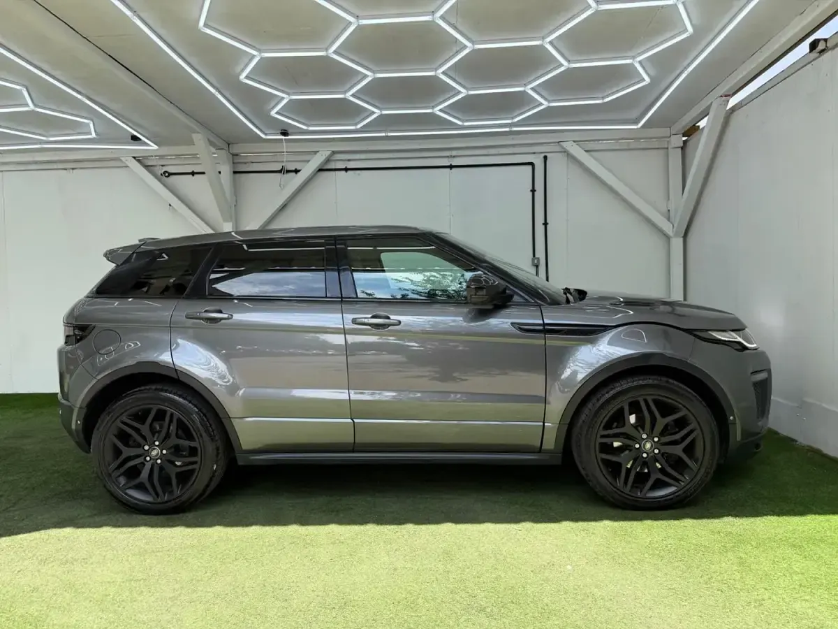 Used Land Rover Range Rover evoque HSE Dynamic 2016 Grey Estate