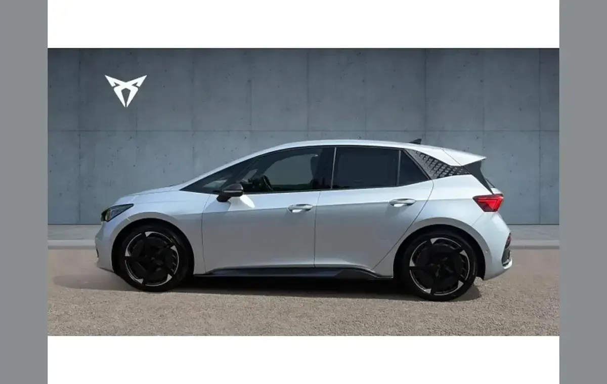 Used Cupra Born e-Boost 169 kW (230 HP) 2022 Silver Hatchback
