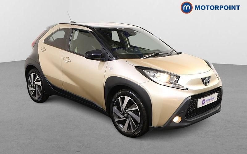 Used 2025 Toyota Aygo Hatchback | £11,449 (Good price) - Image 1/4