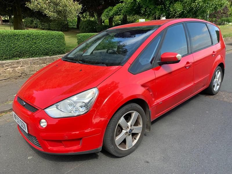 Used Ford S-MAX Titanium 2007 Red MPV
