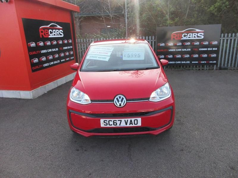 Used VW up! move up! 60 HP (44 kW) 2017 Red Hatchback