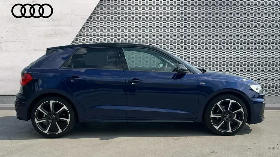New Audi A1 Sportback Black Edition 150 HP (110 kW) 2026 Black Hatchback