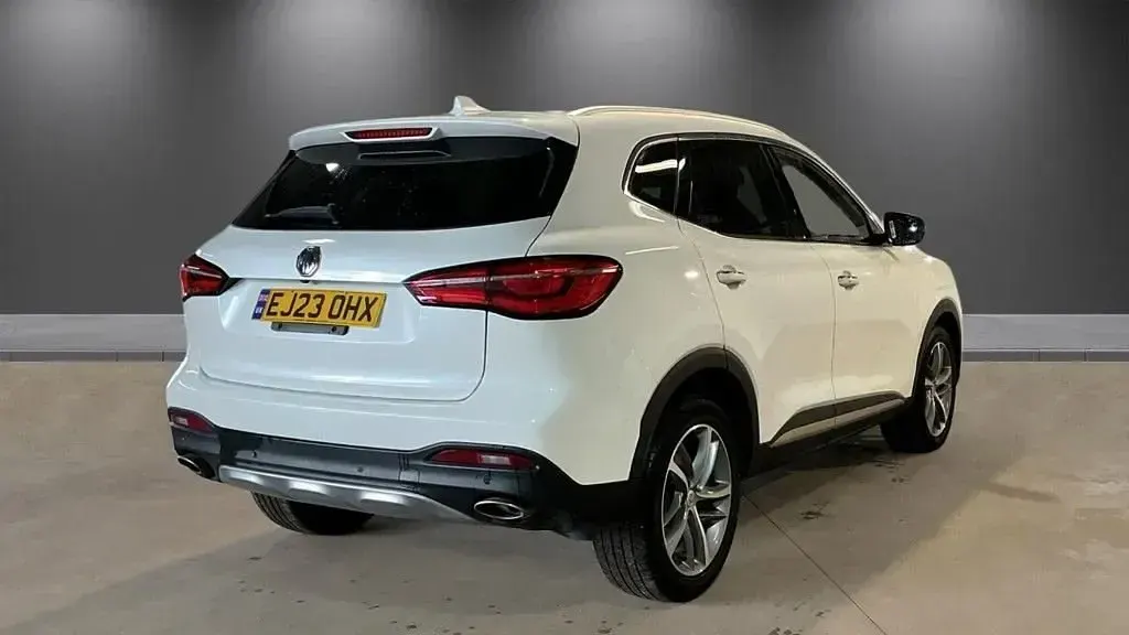 Usado MG HS Exclusive 162 CV (119 kW) 2023 Blanco SUV