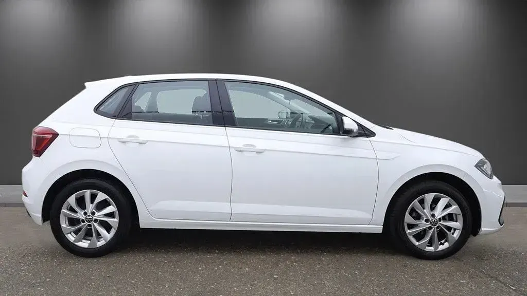 Used VW Polo Style 95 HP (69 kW) 2022 White Hatchback