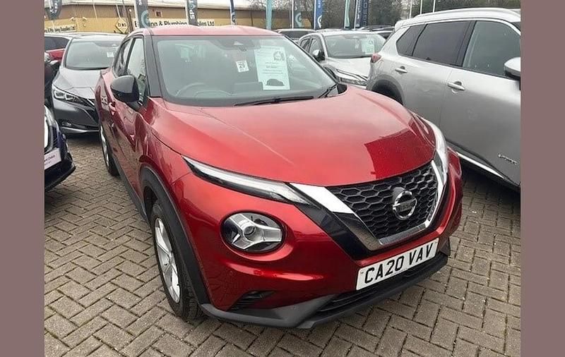 Used Nissan Juke N-Connecta 114 HP (83 kW) 2020 Red SUV