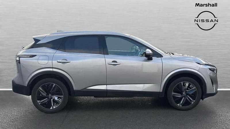 Used Nissan Qashqai Tekna 140 HP (102 kW) 2025 Blade silver SUV
