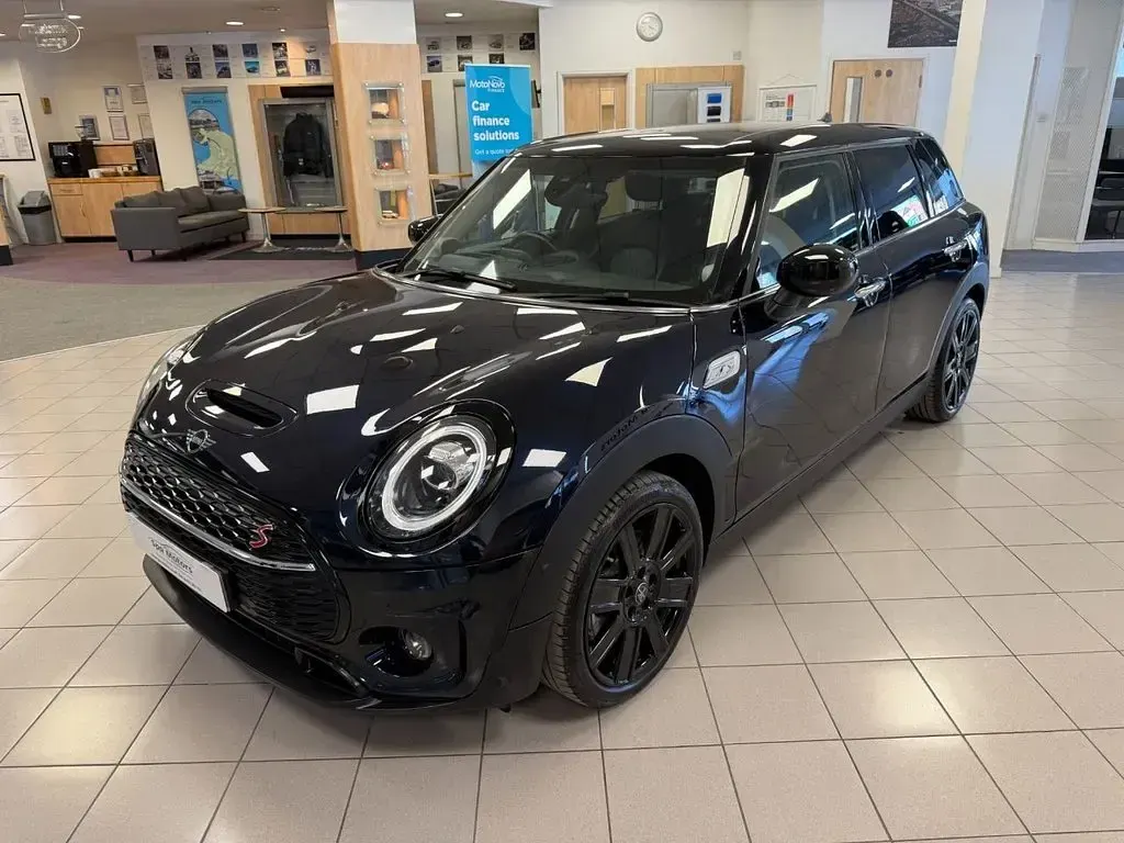 Used Mini Cooper Clubman Exclusive 192 HP (141 kW) 2020 Black Estate