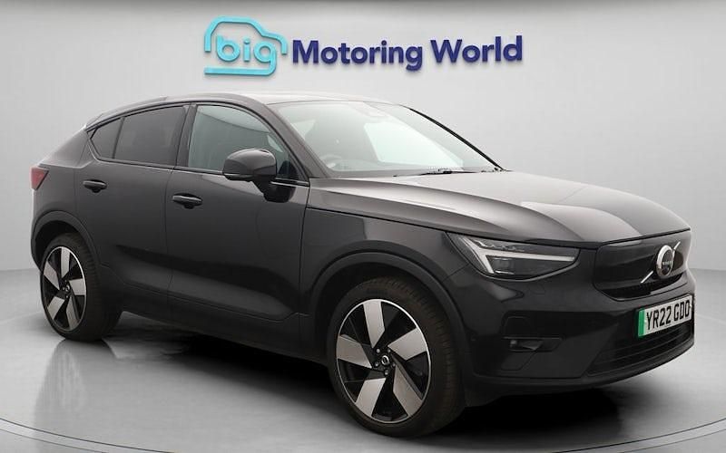 Used 2022 Volvo EC40 Pro SUV | £21,800 (Good price) - Image 1/4
