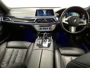Used BMW 740L M Sport 320 HP (235 kW) 2018 Black Sedan