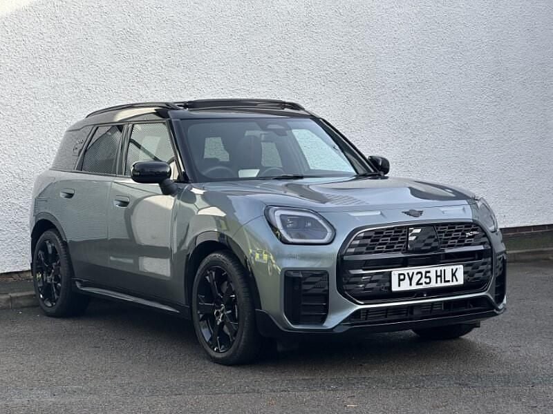 Green Used 2025 Mini Countryman SUV | £35,990 (Good price) - Image 1/4