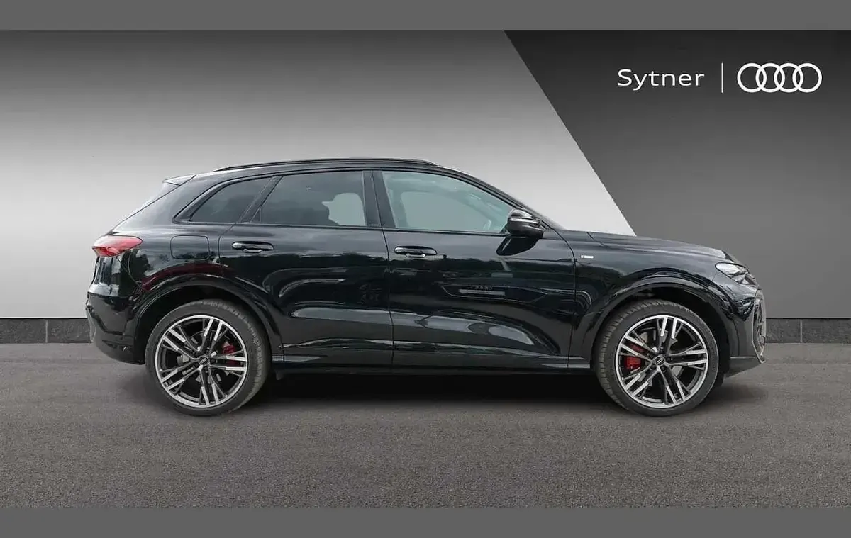 Used Audi Q5 Advanced 204 HP (150 kW) 2025 Black SUV