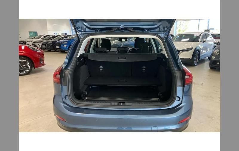 Begagnad Ford Focus Titanium 155 HK (114 kW) 2023 Blå Kombi