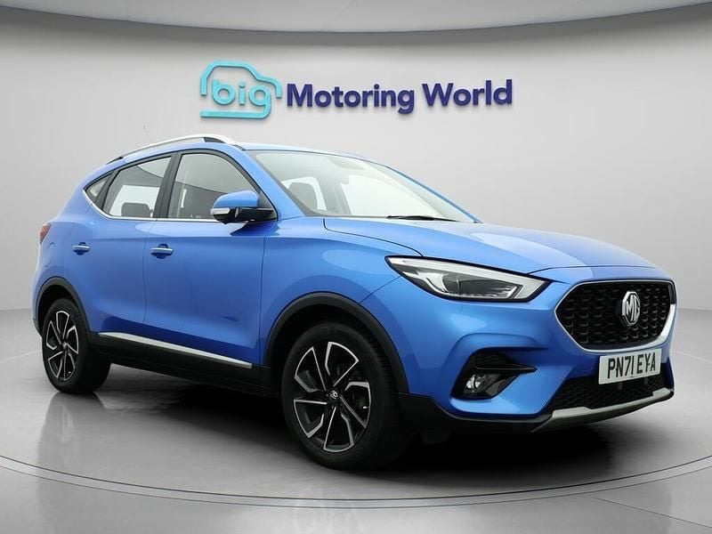 Blue Used 2021 MG ZS Exclusive Sedan | £11,900 (Fair price) - Image 1/4