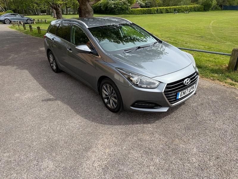 Used Hyundai i40 SE 141 HP (103 kW) 2017 Silver Estate