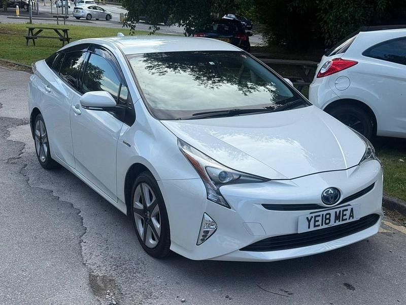 White Used 2025 Toyota Prius Business Edition Hatchback | £9,995 - Image 1/4