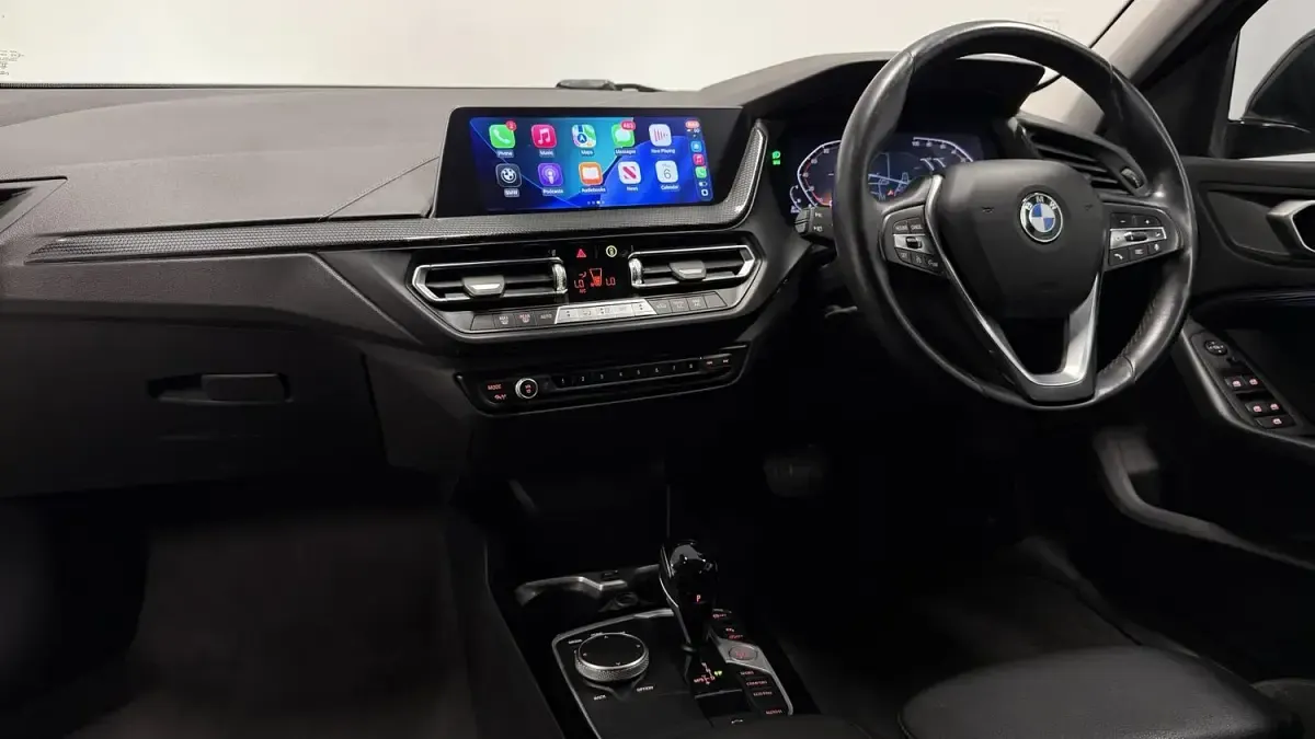 Used BMW 116 Sport Line 116 HP (85 kW) 2023 Black Hatchback