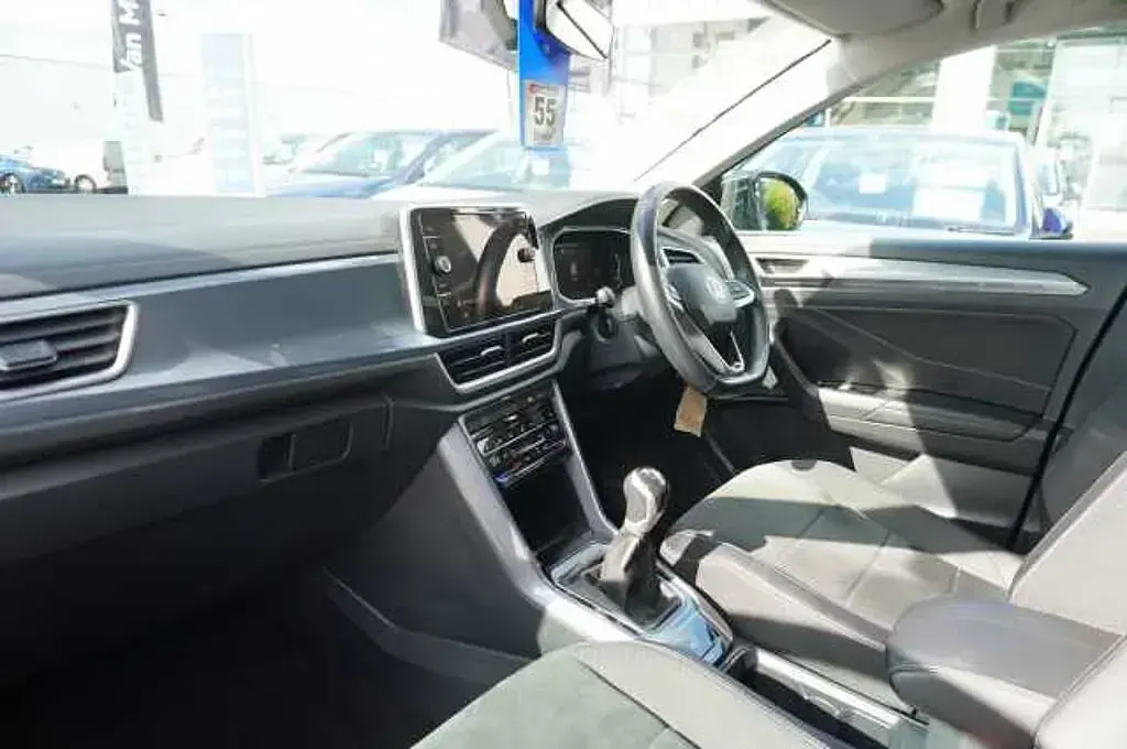 Used VW T-Roc 150 HP (110 kW) 2022 SUV