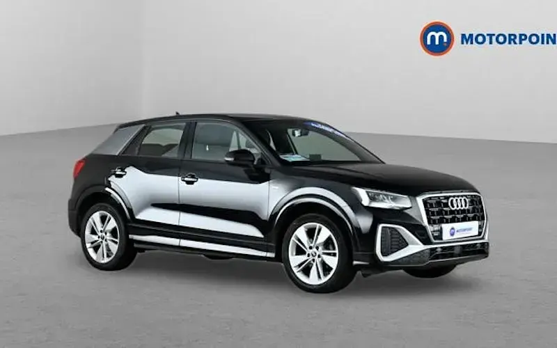 Used Audi Q2 S-Line 110 HP (80 kW) 2024 SUV