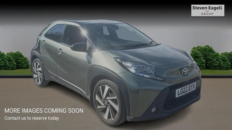Green Used 2022 Toyota Aygo Hatchback | £14,711 (Fair price) - Image 1/4