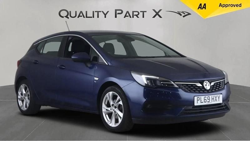 Blue Used 2020 Vauxhall Astra SRi Hatchback | £8,439 (Good price) - Image 1/4