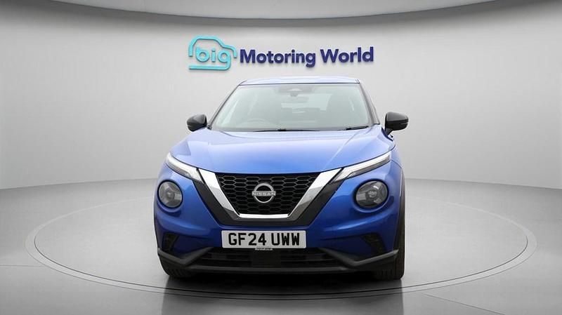 Used Nissan Juke N-Connecta 114 HP (83 kW) 2024 Blue SUV